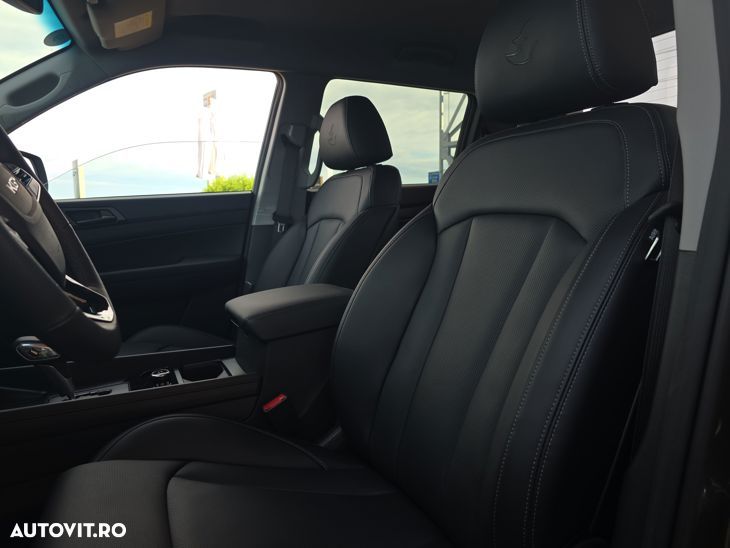 SsangYong Grand Musso - 12