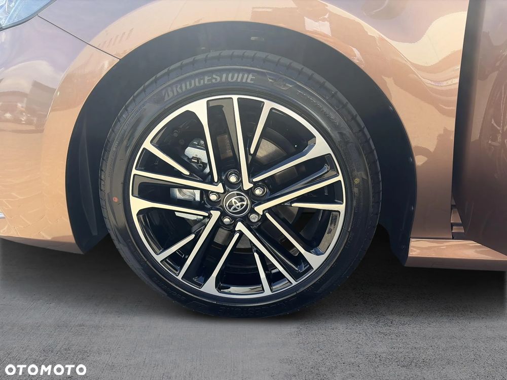 Toyota Camry 2.5 Hybrid Dynamic Force Prestige e-CVT - 20
