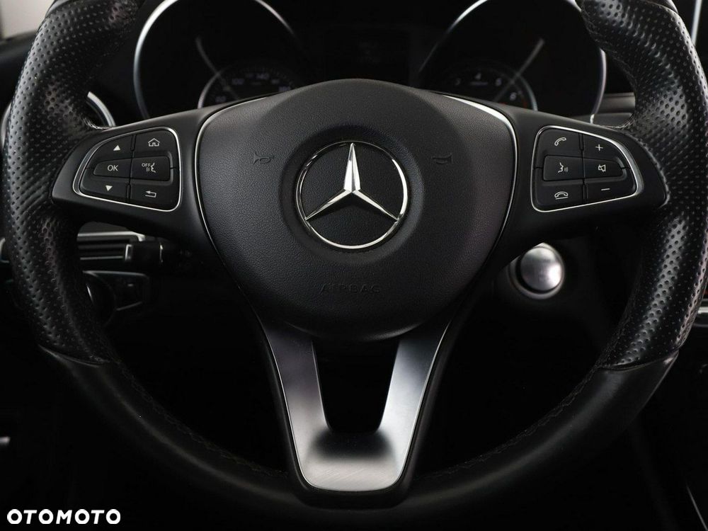 Mercedes-Benz Klasa C 180 9G-TRONIC Avantgarde - 22