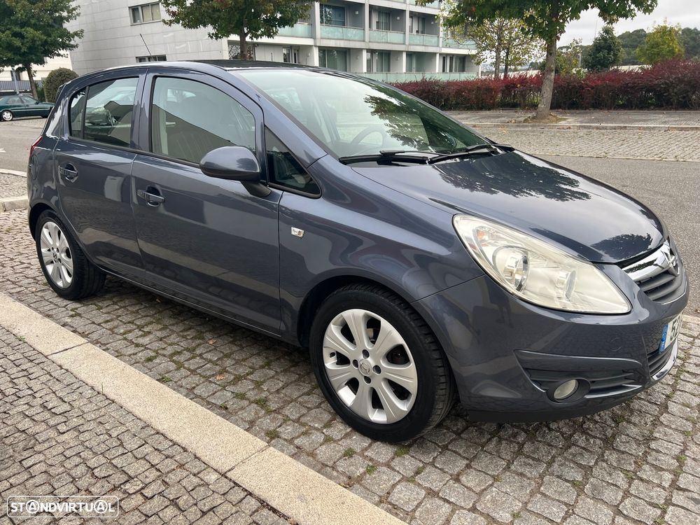 Opel Corsa 1.3 CDTi Enjoy EcoFLEX - 4