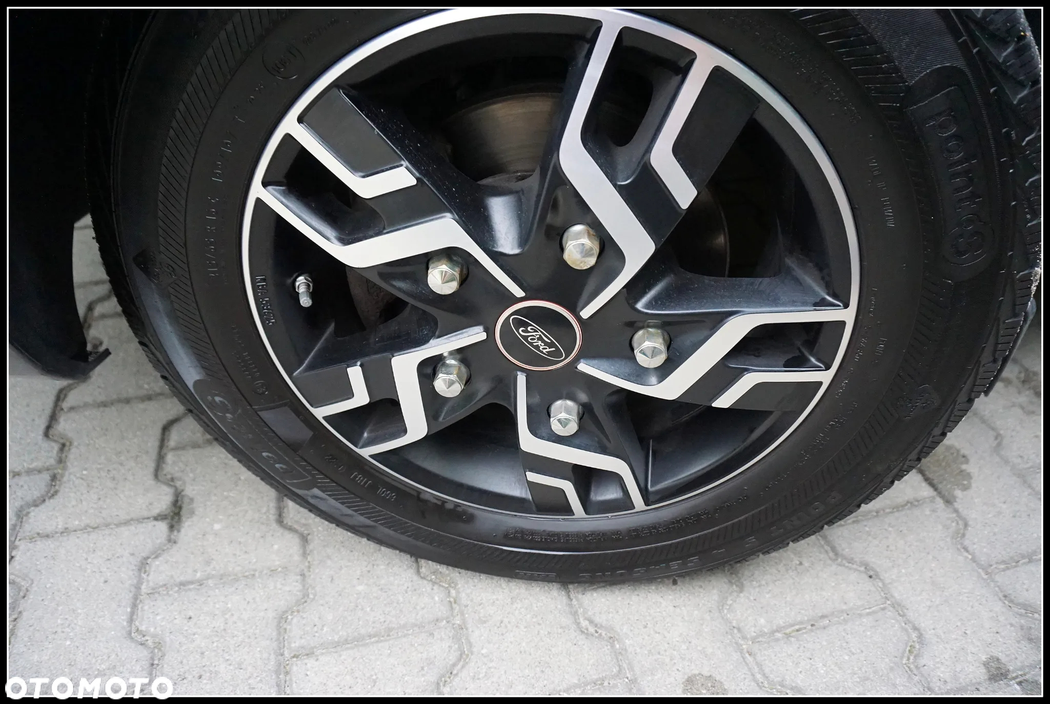 Ford Tourneo Custom 2.0 TDCi L2 Titanium - 24