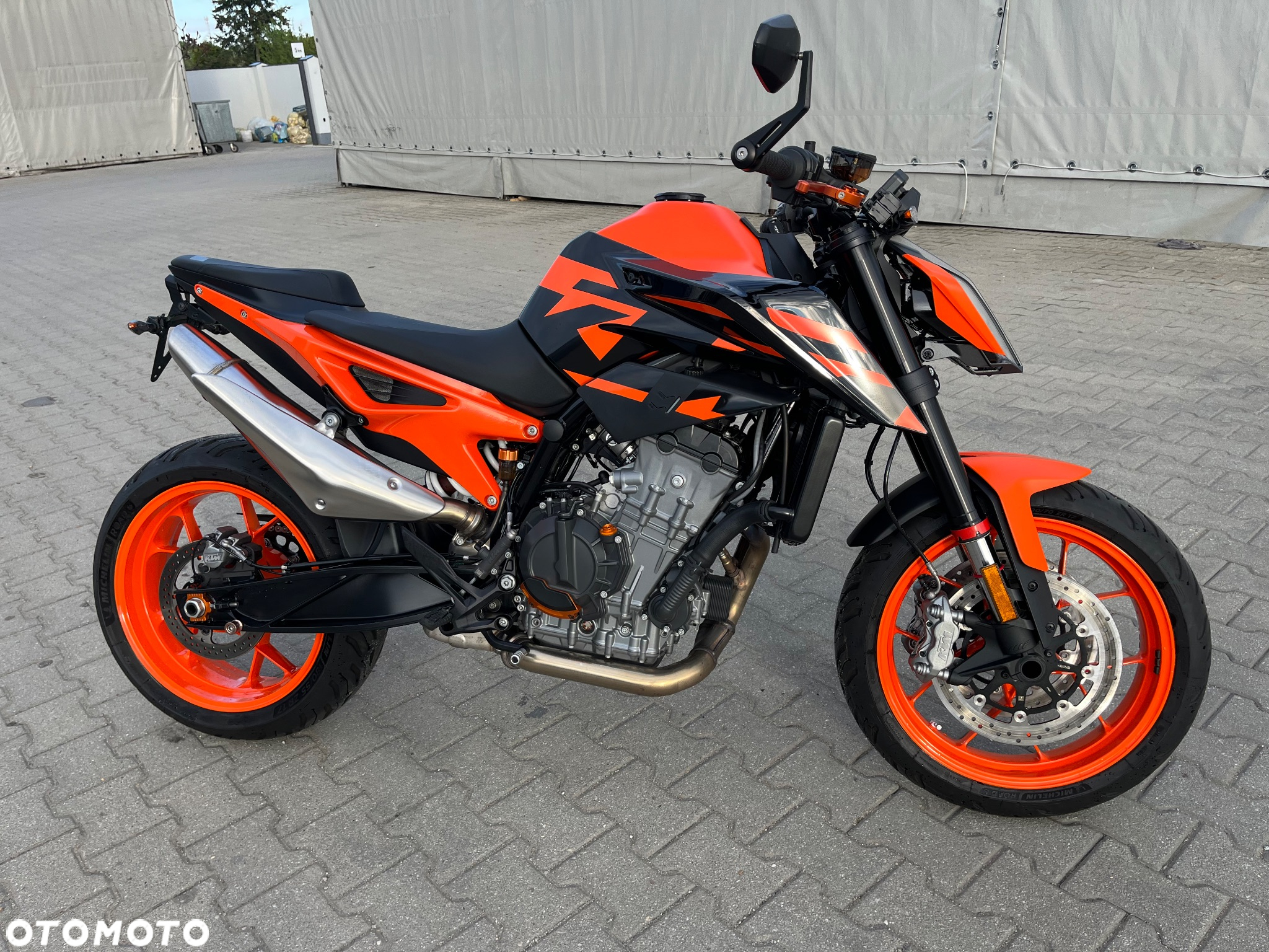 KTM Duke - 16