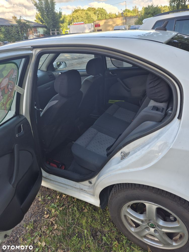 Skoda Octavia - 7