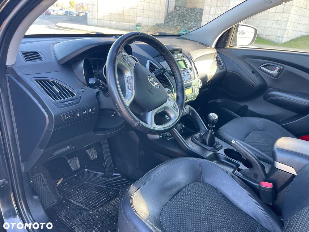 Hyundai ix35 - 12