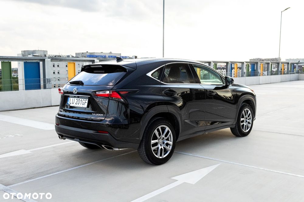 Lexus NX 200t Comfort AWD - 7