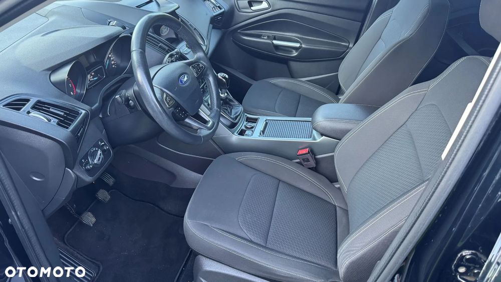 Ford Kuga 1.5 EcoBoost 2x4 Cool & Connect - 8