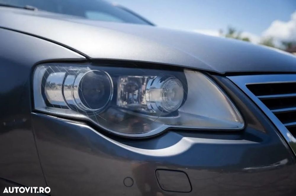 Volkswagen Passat Variant 2.0 TDI Highline DPF DSG - 2