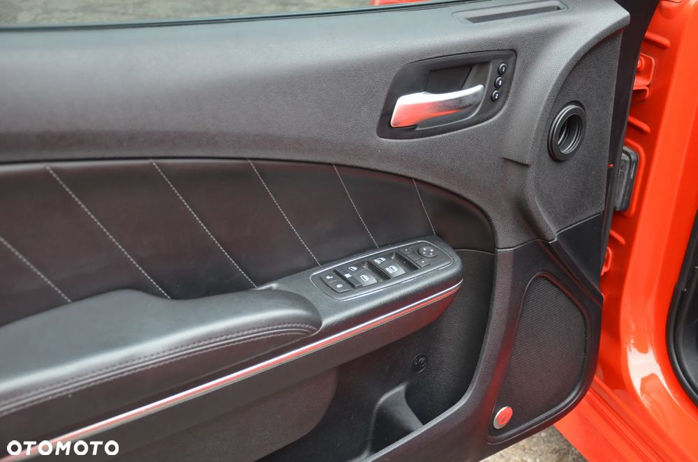Dodge Charger Automatik R/T Scat Pack - 11