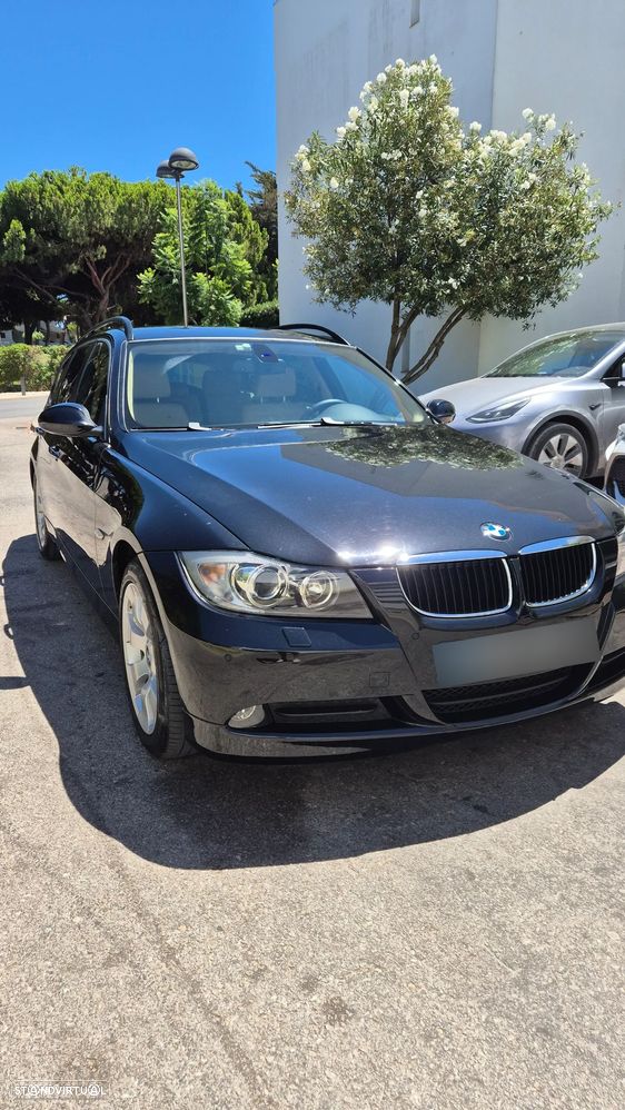 BMW 320 d Auto - 3