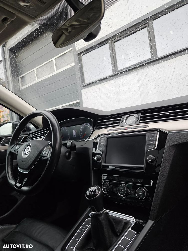 Volkswagen Passat Variant 2.0 TDI Highline - 6