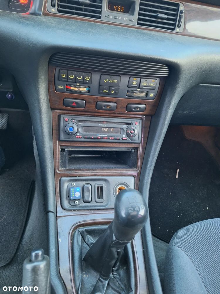 Mitsubishi Sigma - 11