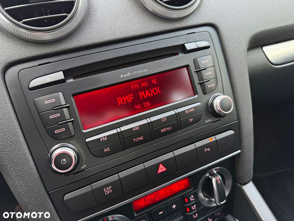 Audi A3 Sportback 1.6 Ambition - 8