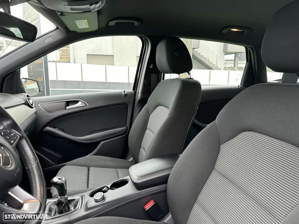 Mercedes-Benz B 160 d Urban - 13