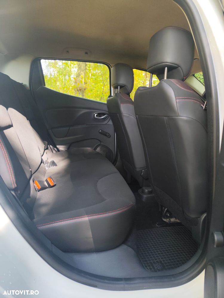 Renault Clio - 8