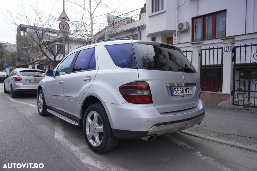 Mercedes-Benz ML - 7