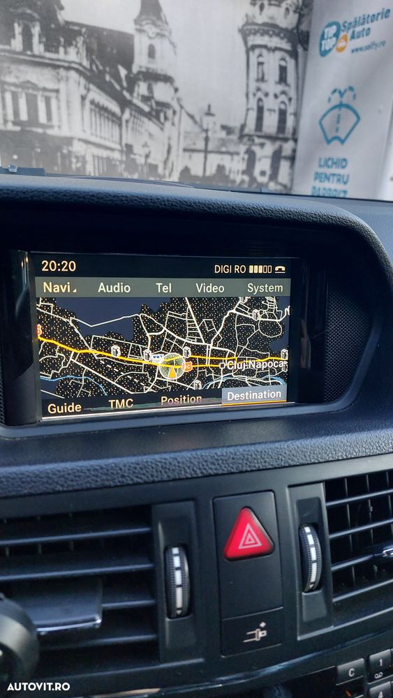 Mercedes-Benz E - 33
