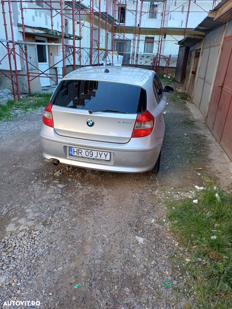 BMW Seria 1 120d - 3