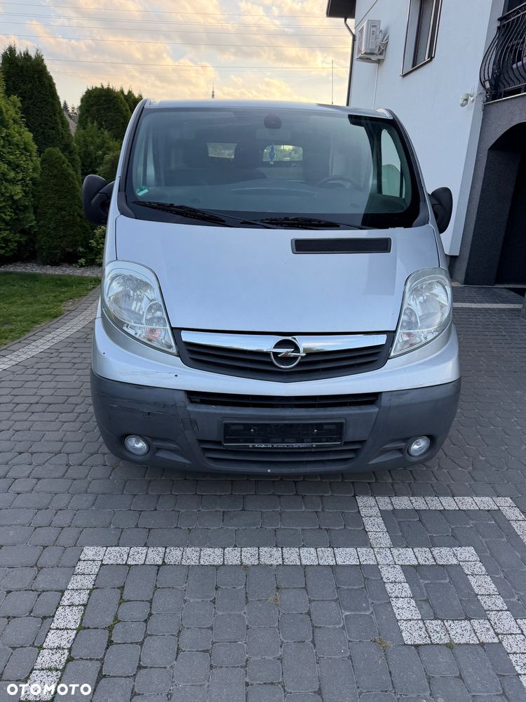 Renault Trafic - 2