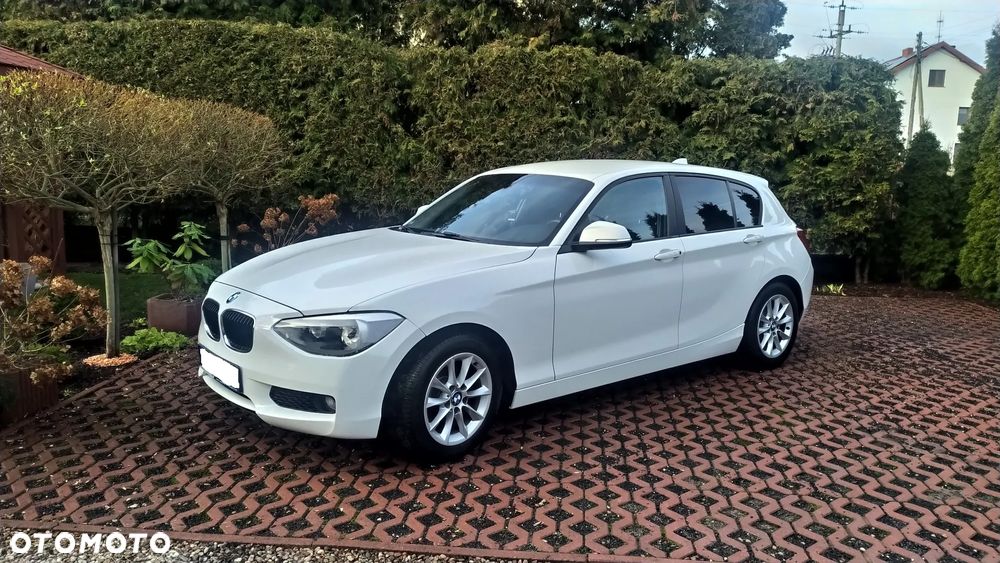BMW Seria 1 116i Sport Line - 2