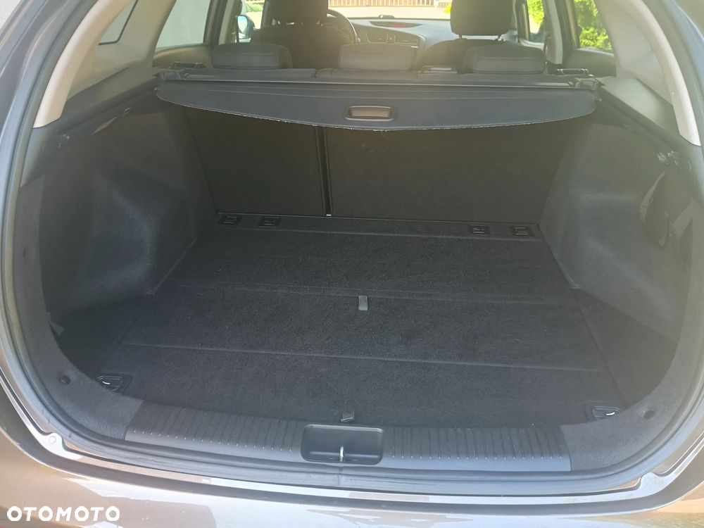 Kia Ceed - 19