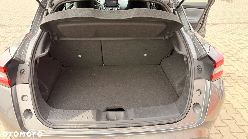 Nissan Juke 1.0 DIG-T N-Connecta - 10