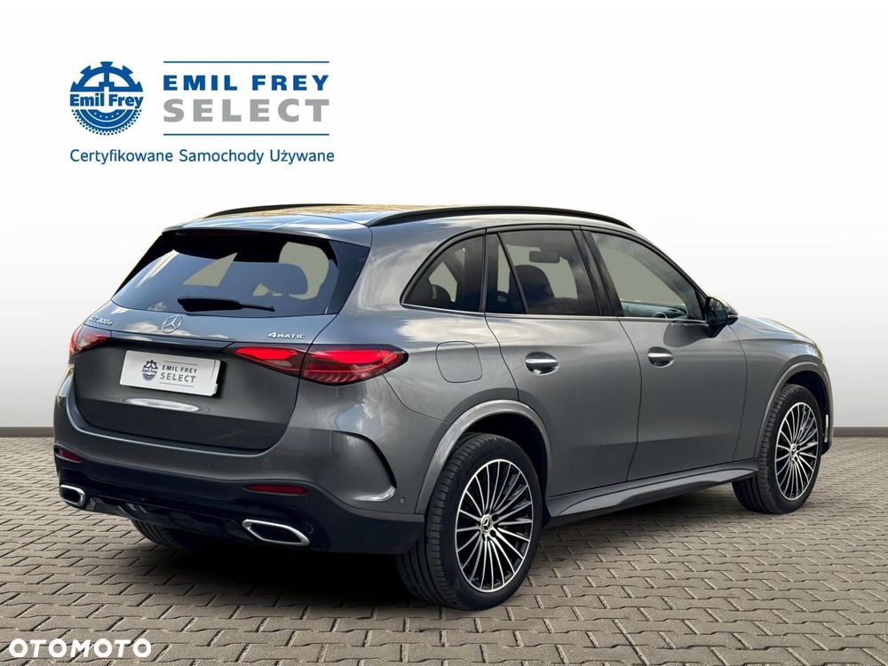 Mercedes-Benz GLC - 6