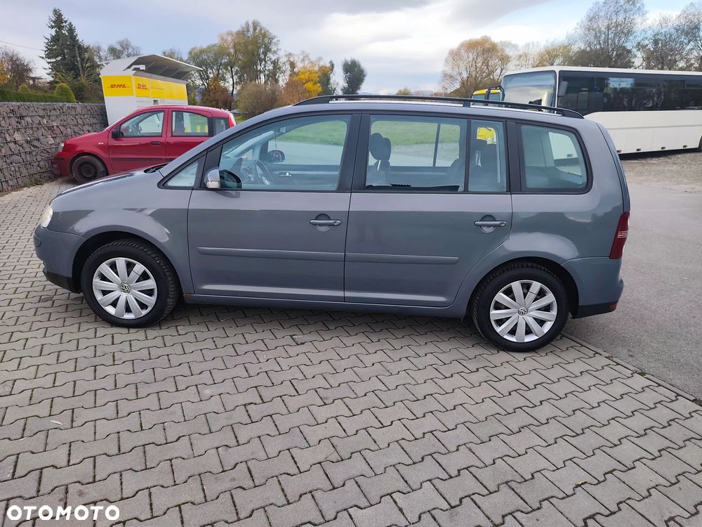 Volkswagen Touran 1.9 TDI Trendline - 8