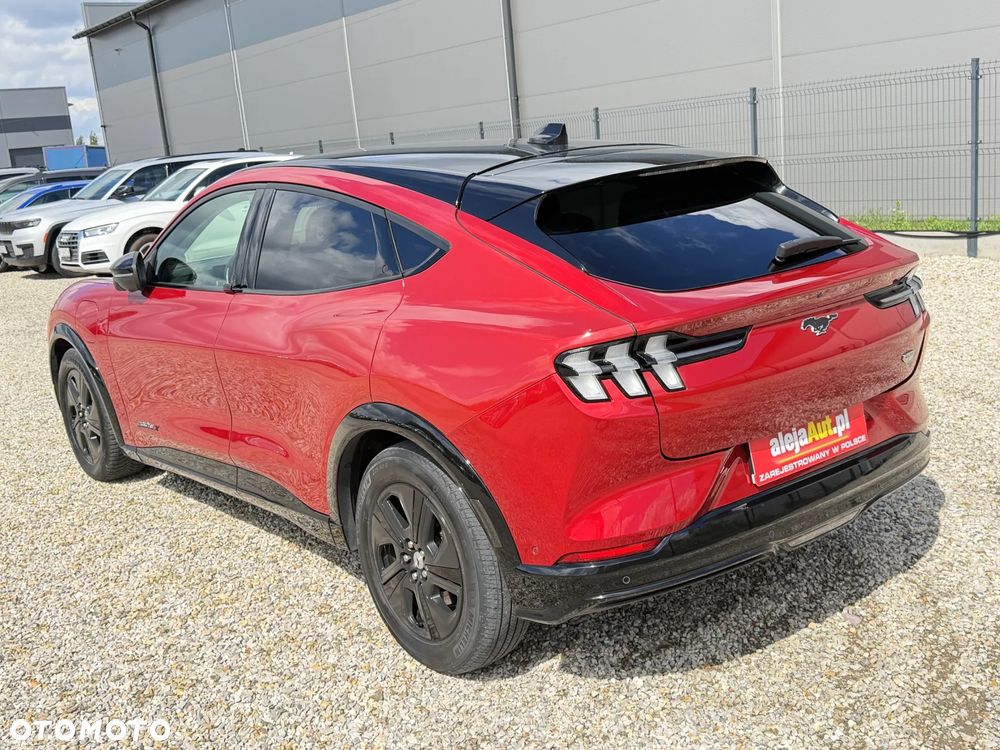 Ford Mustang Mach-E AWD PREMIUM - 4