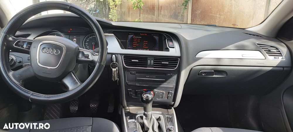 AUDI A4 Avant 2012 — imagine 8