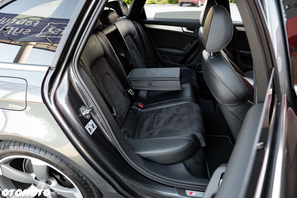Audi A4 Avant - 12