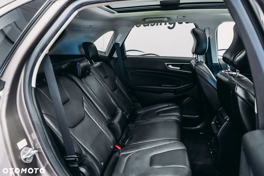 Ford Edge 2.0 EcoBlue Bi-Turbo 4x4 Titanium - 34
