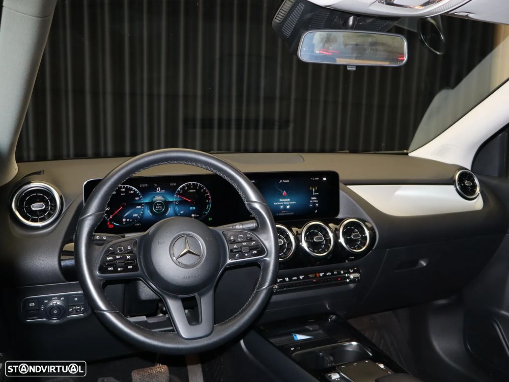 Mercedes-Benz GLA 250 e 8G-DCT Style - 14