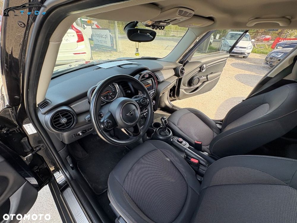 MINI Cooper 60 Years Chili - 17