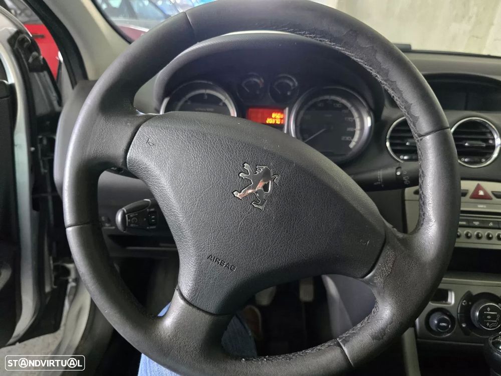 Peugeot 308 1.6 HDi Sport - 17