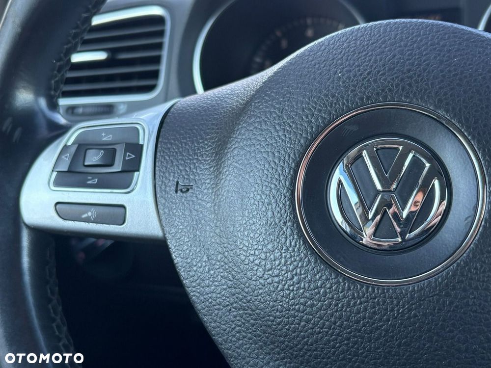 Volkswagen Golf - 24