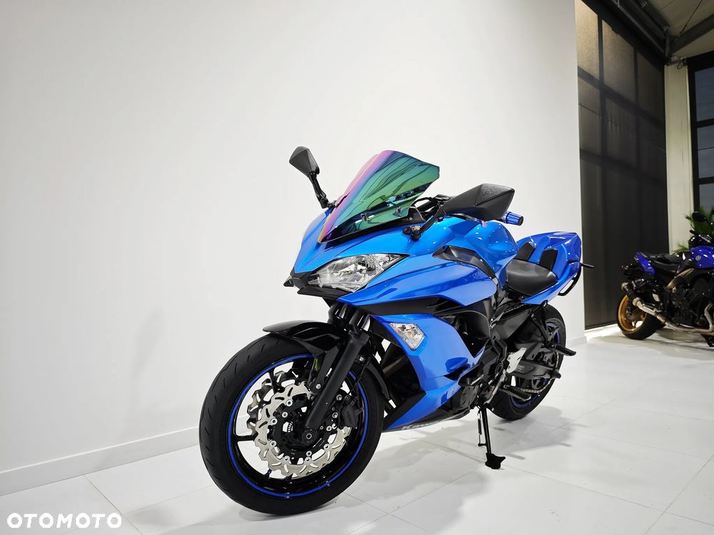 Kawasaki Ninja - 4