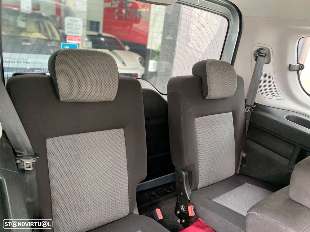 Fiat Doblo 1.3 M-Jet 7L Start&Stop - 20