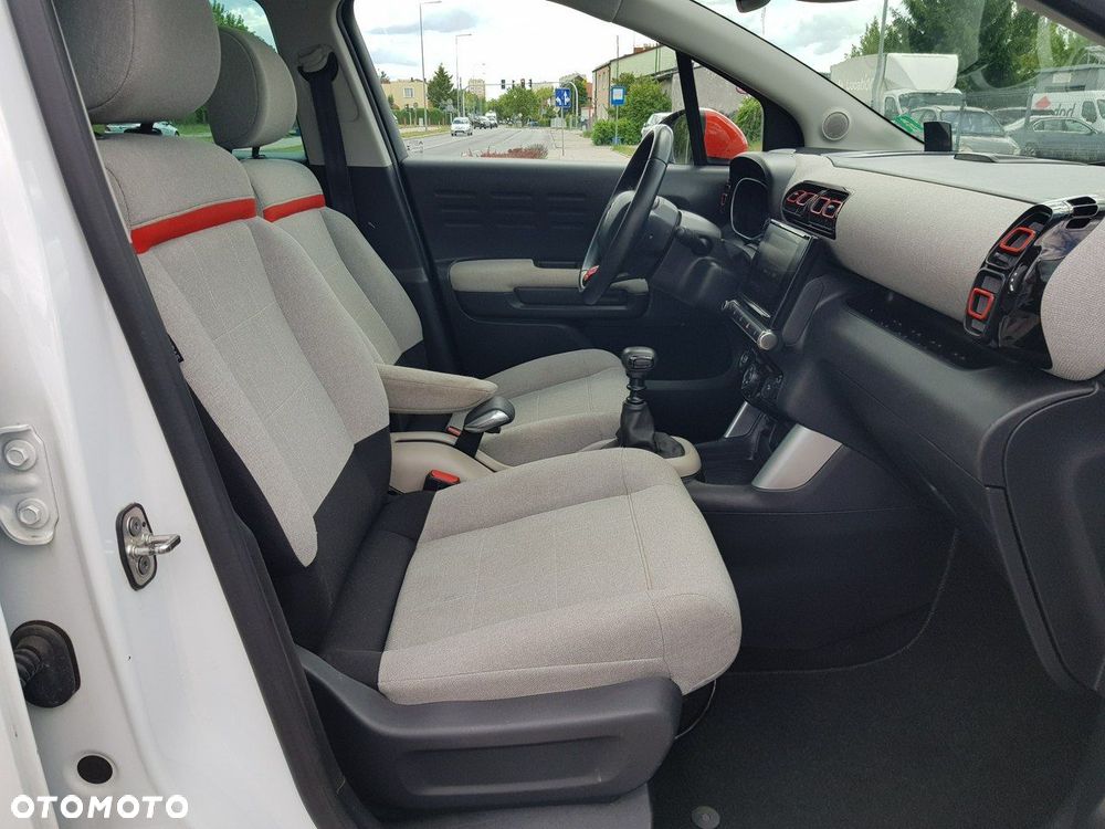 Citroën C3 Aircross 1.2 PureTech Shine S&S - 19