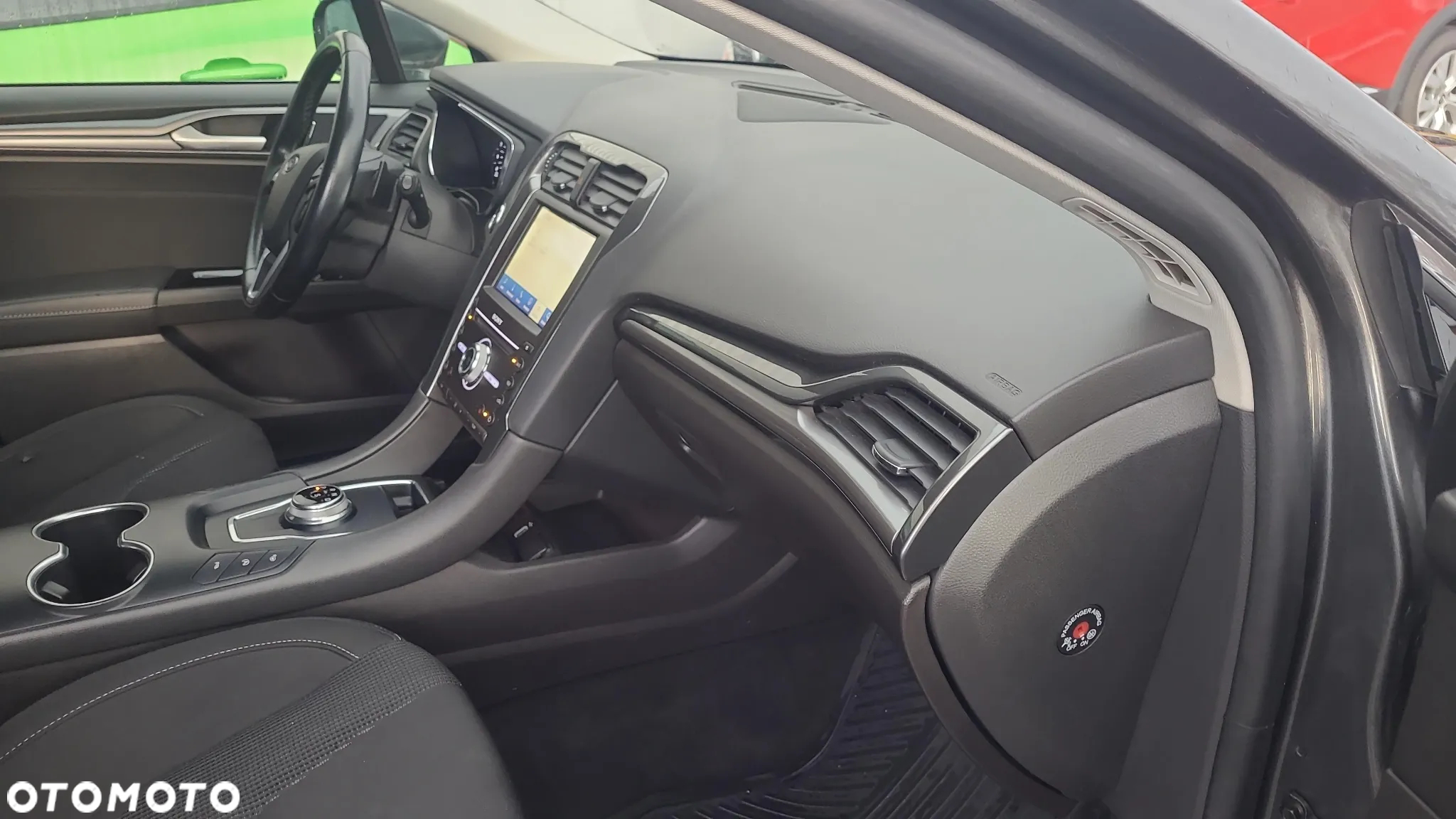 Ford Mondeo 2.0 EcoBlue Titanium - 27