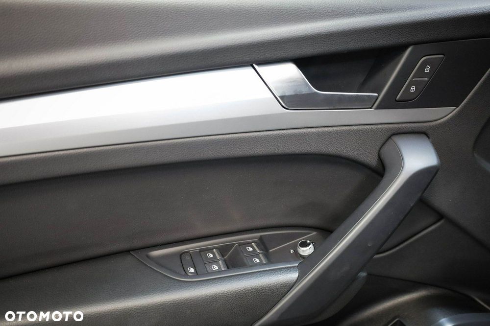 Audi Q5 Sportback - 19