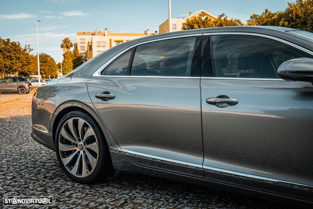 Bentley Flying Spur W12 - 23