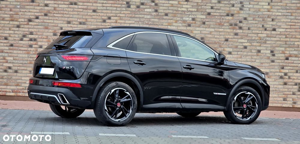 DS Automobiles DS 7 Crossback 1.6 E-Tense Performance Line + - 7