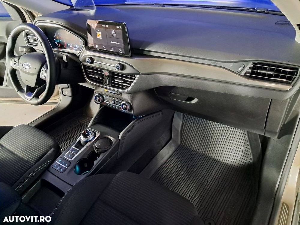 Ford Focus - 18