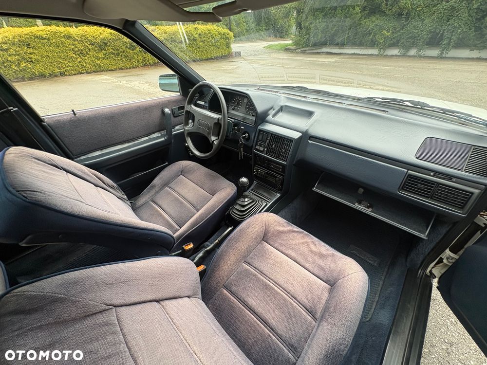 Audi 100 1.8 - 14