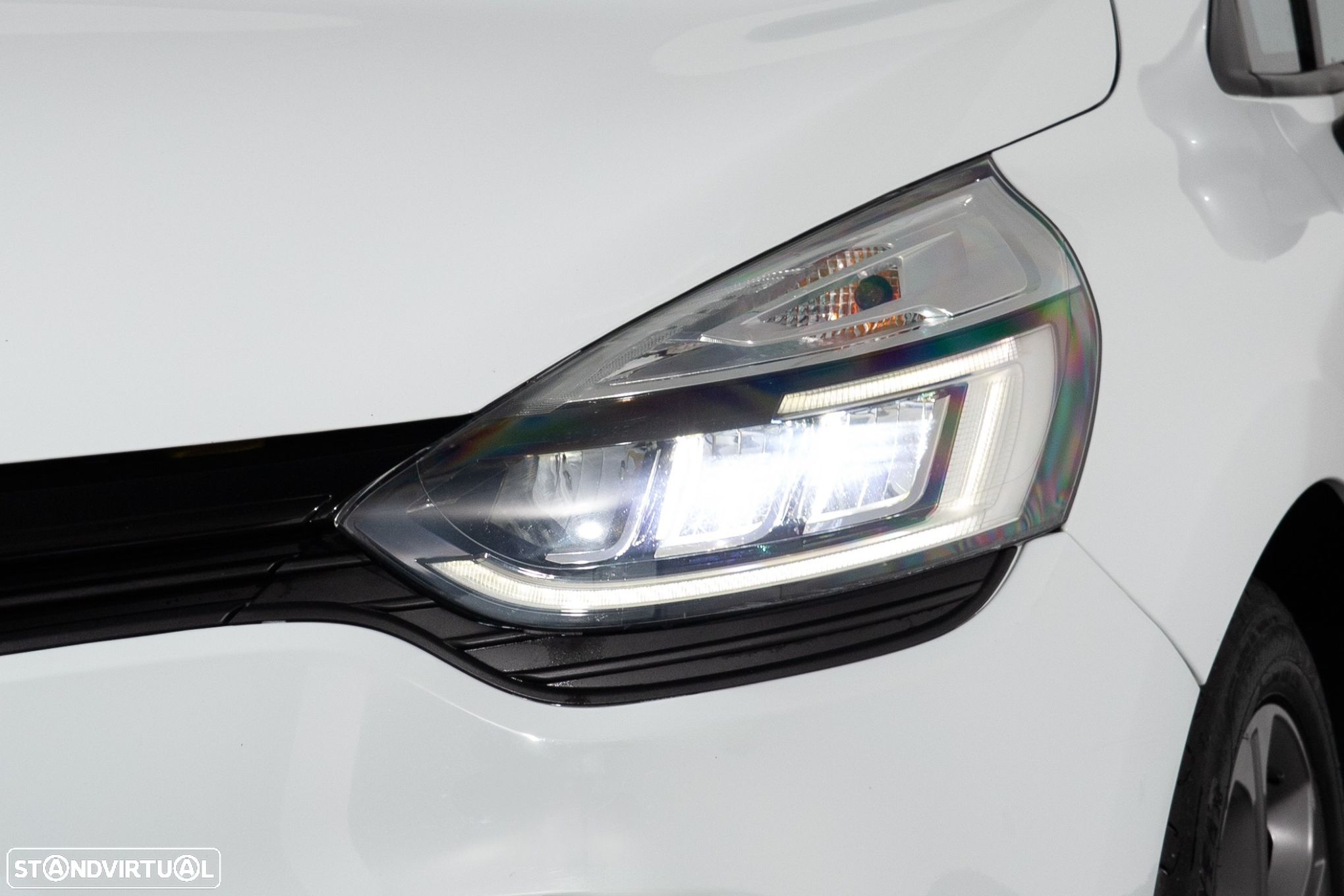 Renault Clio Sport Tourer 1.5 dCi GT Line EDC - 27