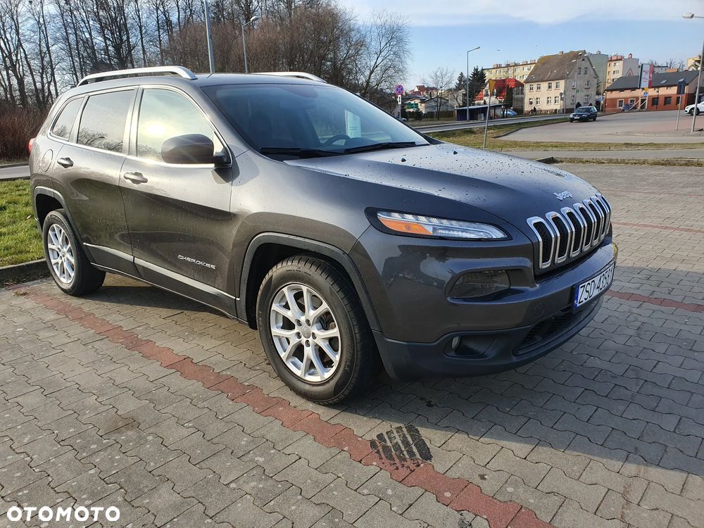 Jeep Cherokee - 8