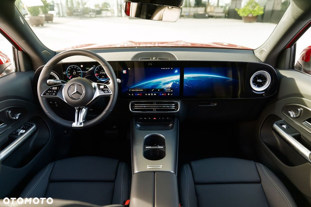 Mercedes-Benz GLB - 15