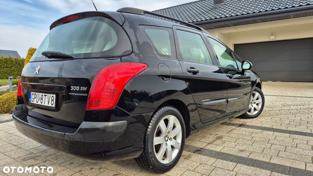 Peugeot 308 - 4