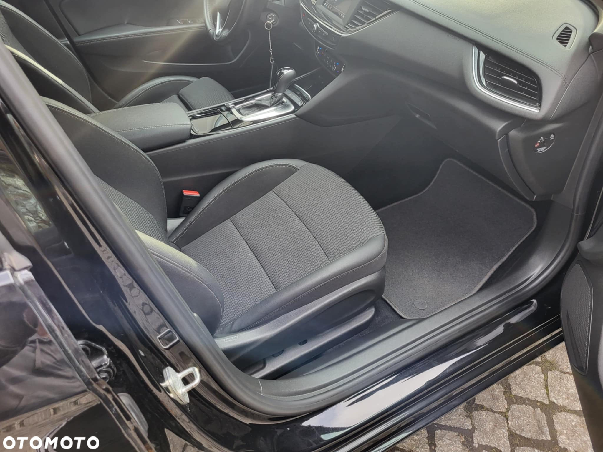 Opel Insignia - 27
