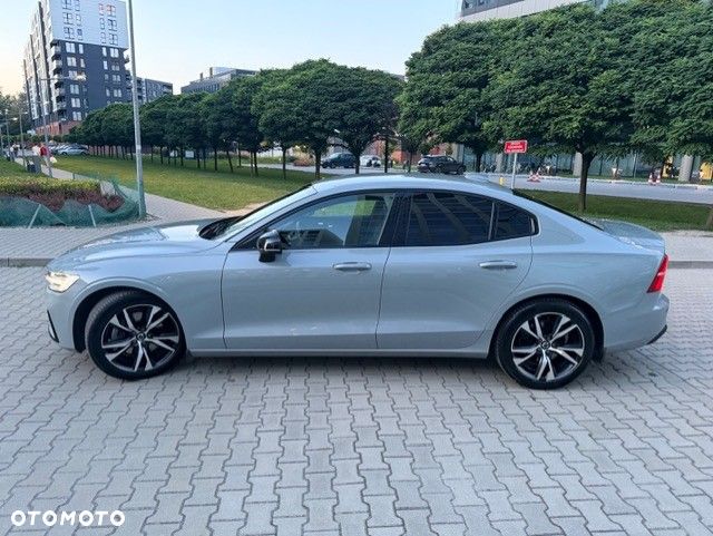 Volvo S60 B4 B Plus Dark - 2